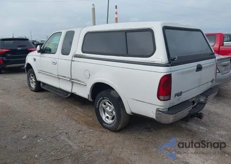 1998 Ford F-150 Lariat/Standard/Xl/Xlt z USA, uszkodzony, nr VIN 1FTRX18L6WNA13872